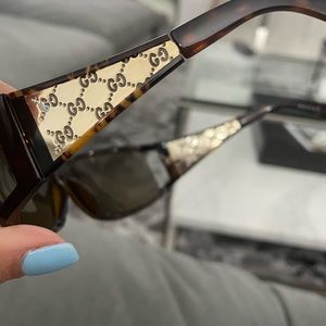 Vintage Gucci 90s gold and brown
